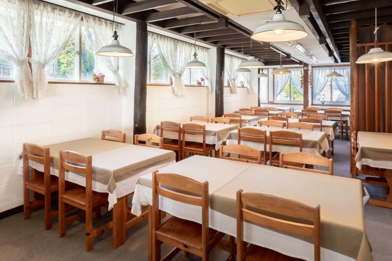 Community House Tyrolien Hotel Hakuba Kültér fotó